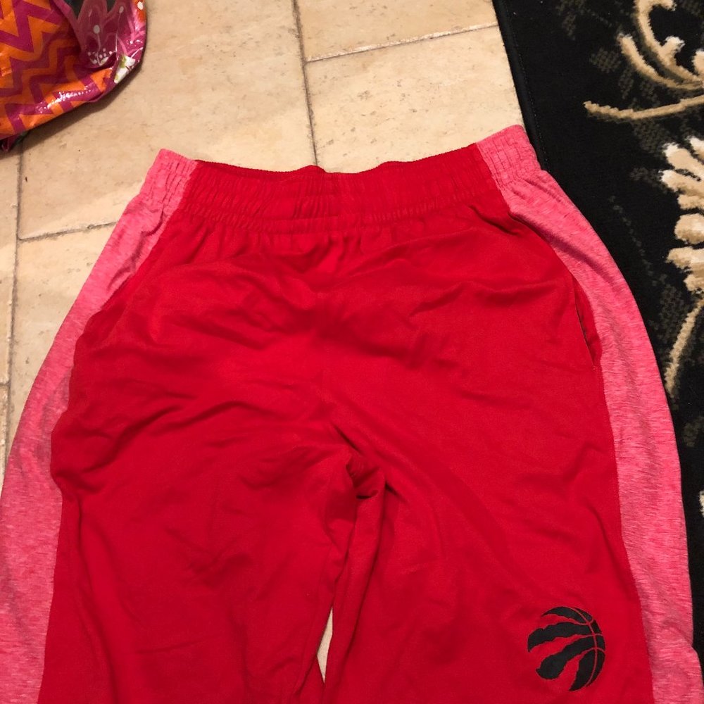 Men's Toronto Raptors FANATICS knit shorts size L